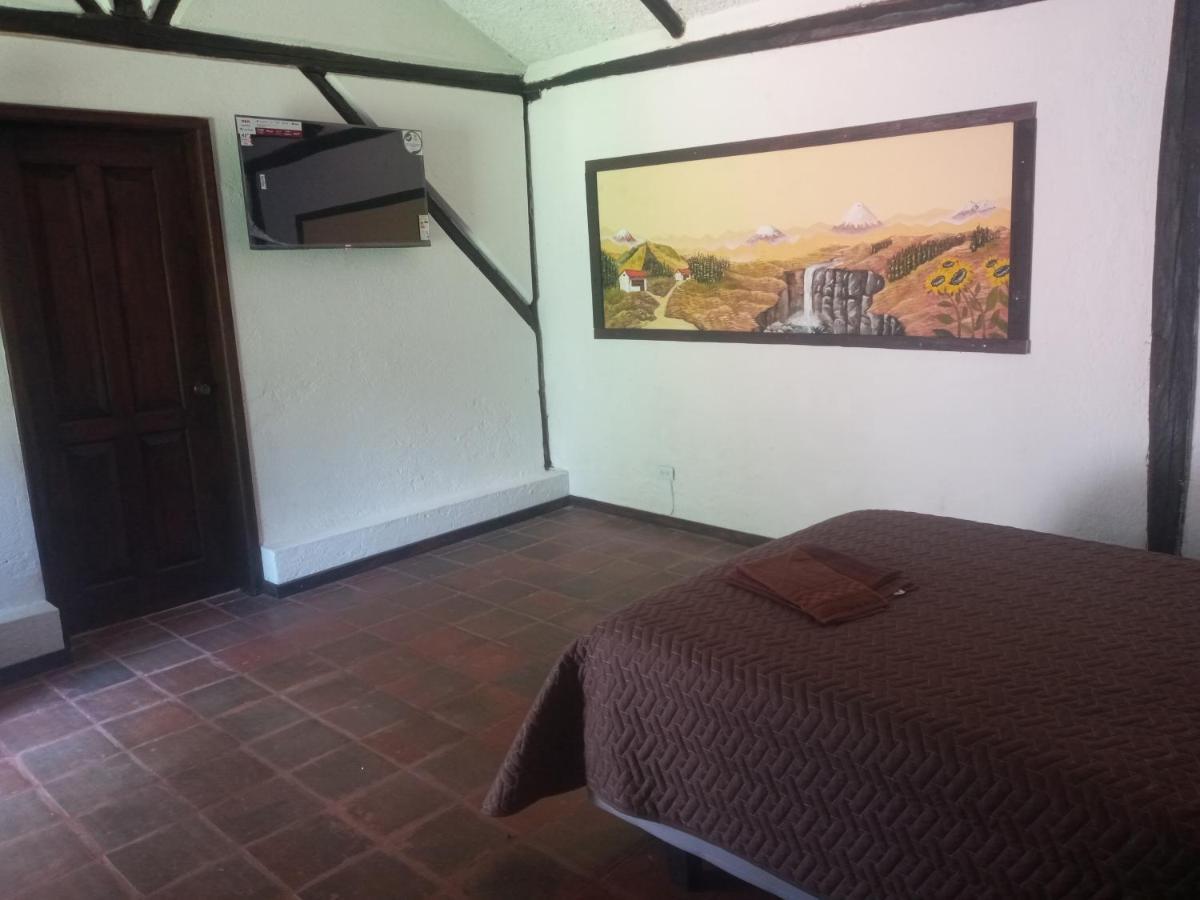 Quinta Los Eucaliptos Villa Quito Szoba fotó
